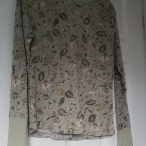 Green Thermal Floral Long Sleeve Top